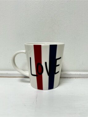 ED Ellen DeGeneres by Royal Doulton LOVE Ceramic Coffee Mug Red Navy